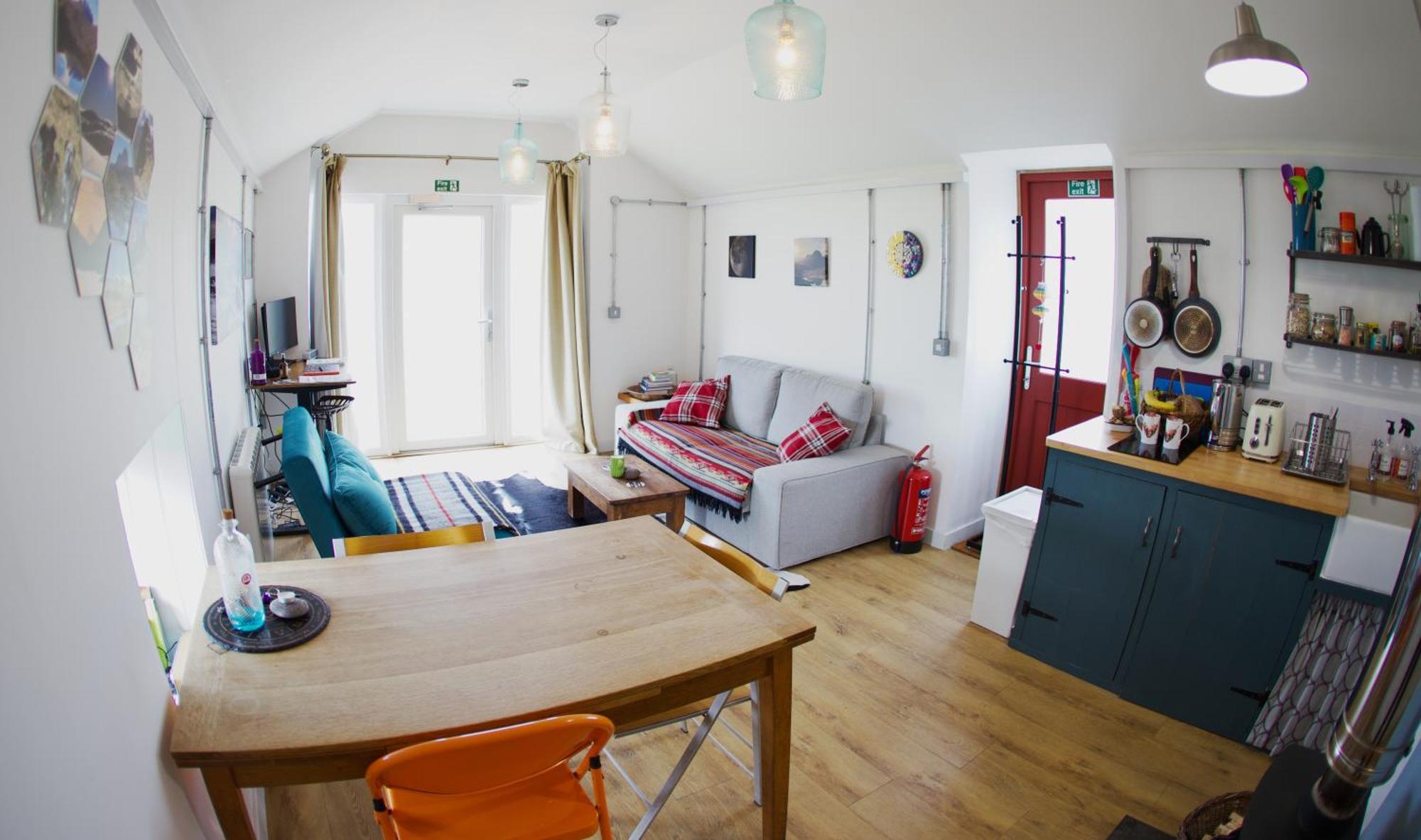 Bed and Breakfast Old School Byre Stoer Экстерьер фото